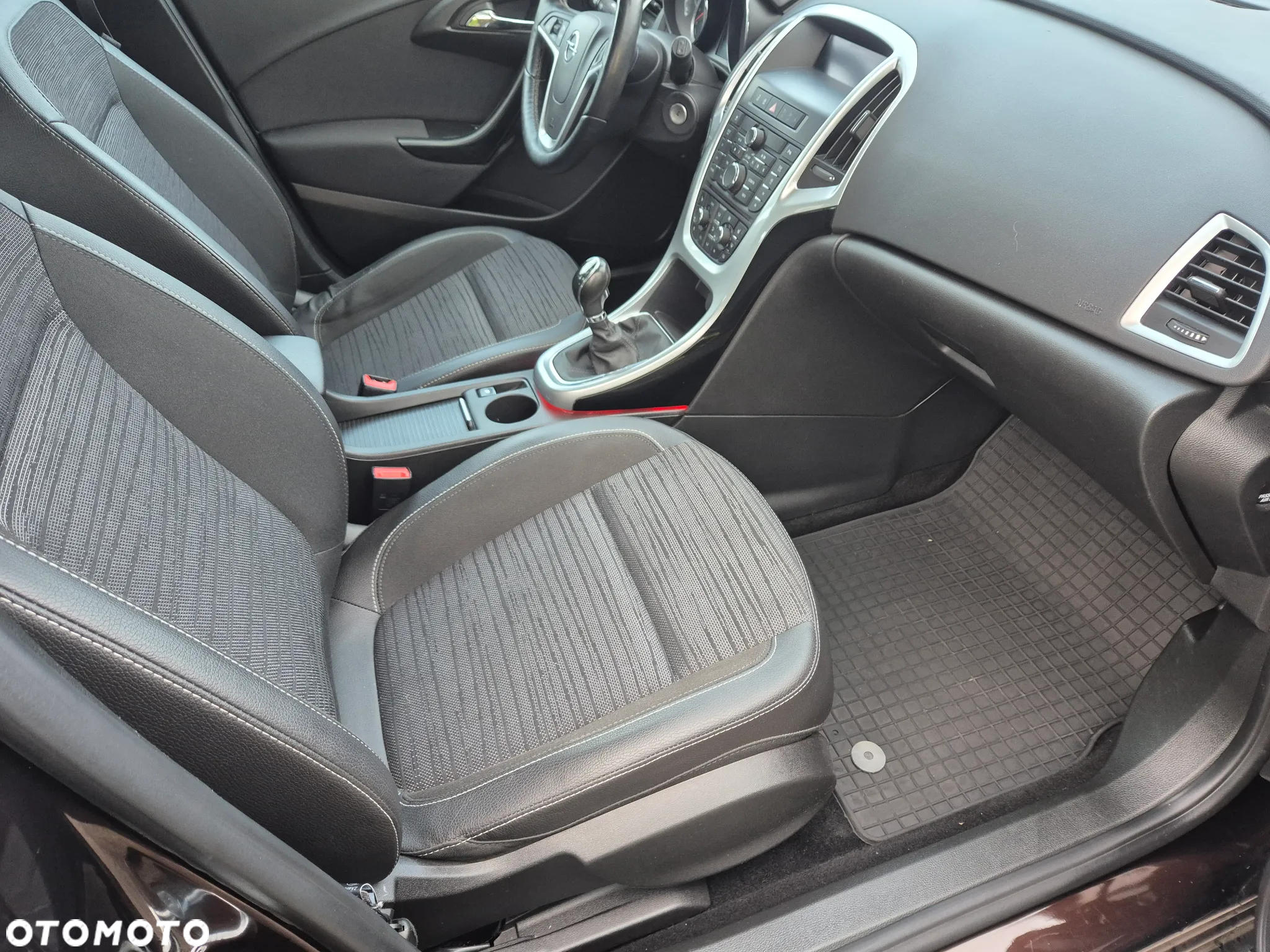 Opel Astra 1.4 Turbo Color Edition - 8