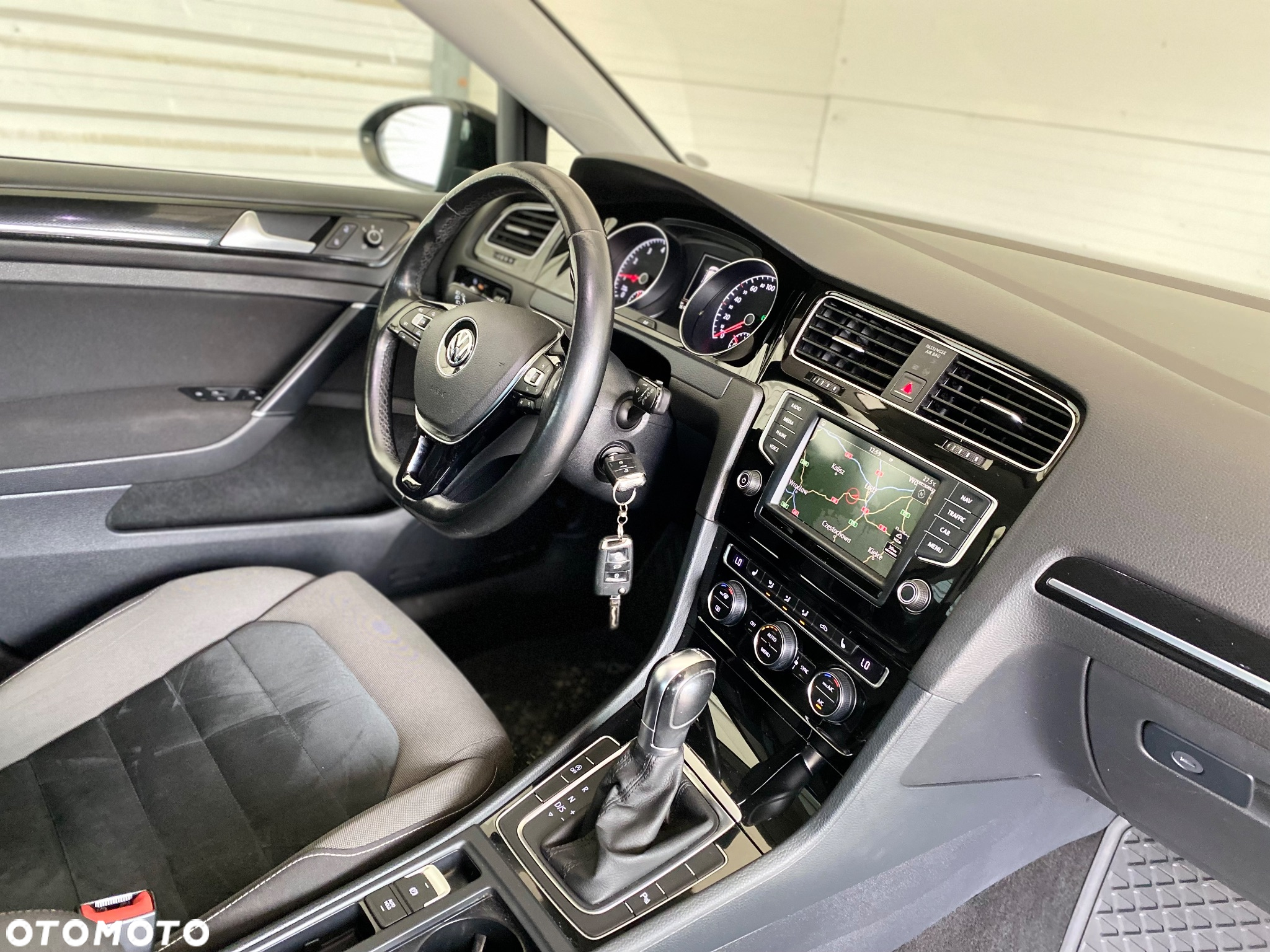 Volkswagen Golf VII 1.4 TSI BMT Highline DSG - 12