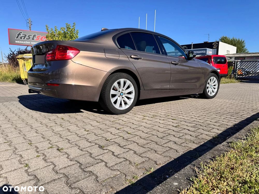 BMW Seria 3 - 15