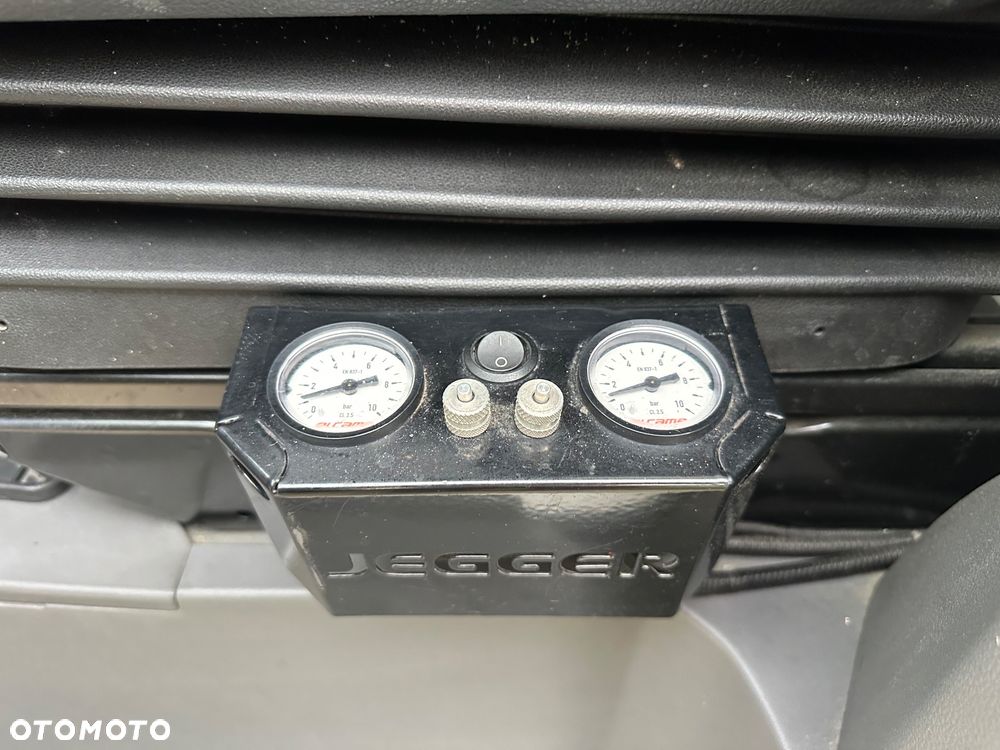 Volkswagen Crafter - 31