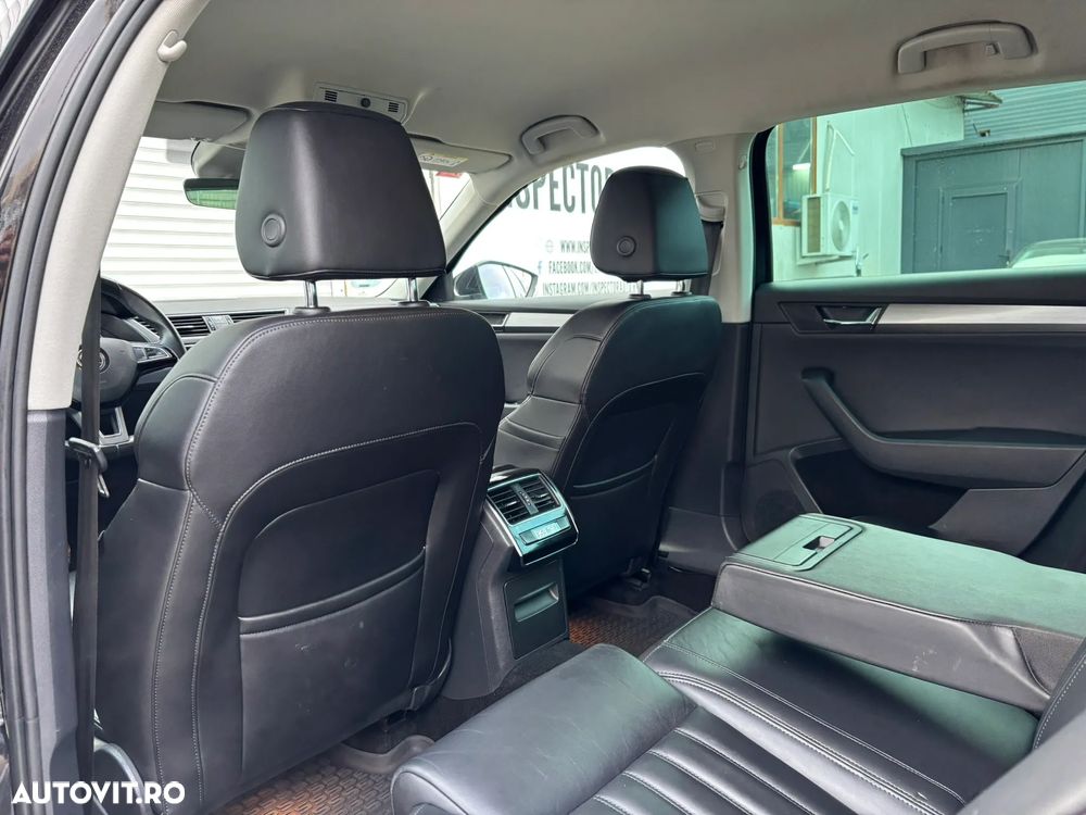 Skoda Superb 2.0 TDI DSG Style - 28