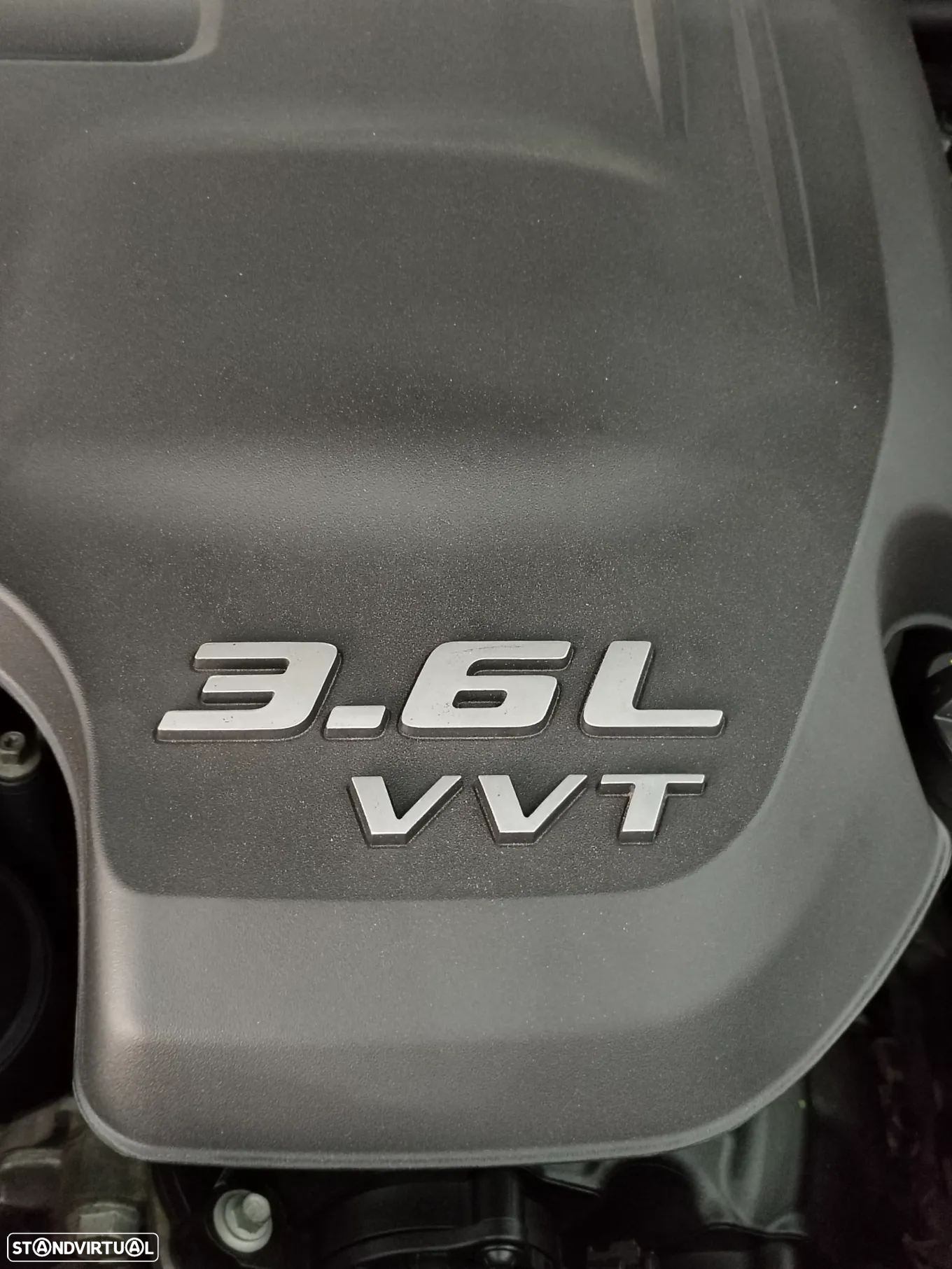 Dodge Challenger Auto SXT Plus - 27