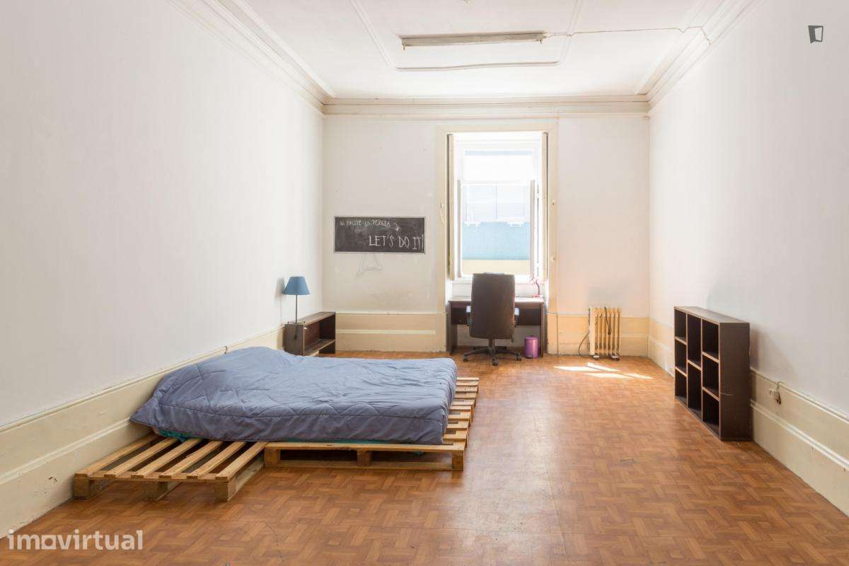 Quarto - localizado em Cedofeita Porto - Grande imagem: 2/20
