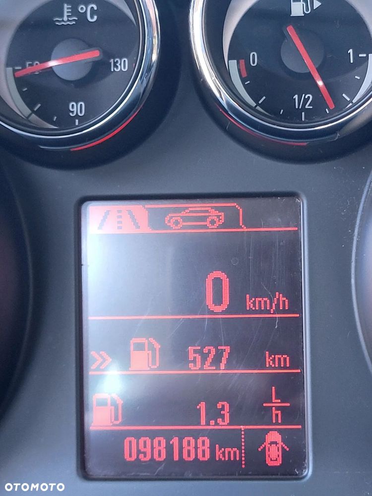Opel Astra - 4