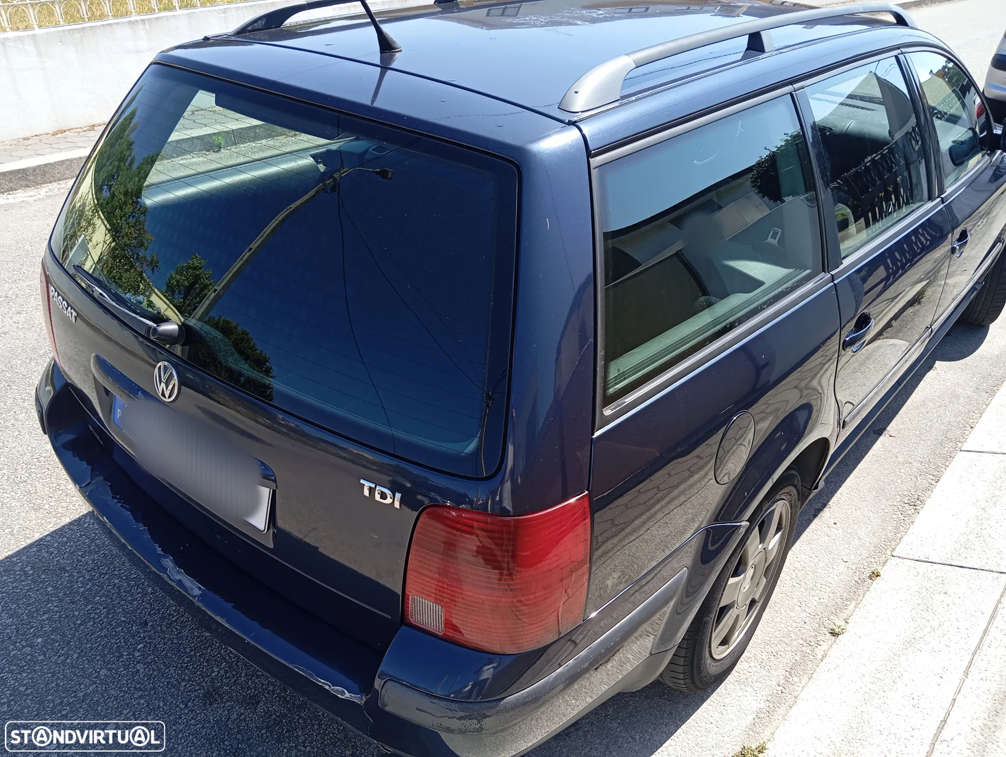 VW Passat Variant 1.9 TDi Confortline - 3
