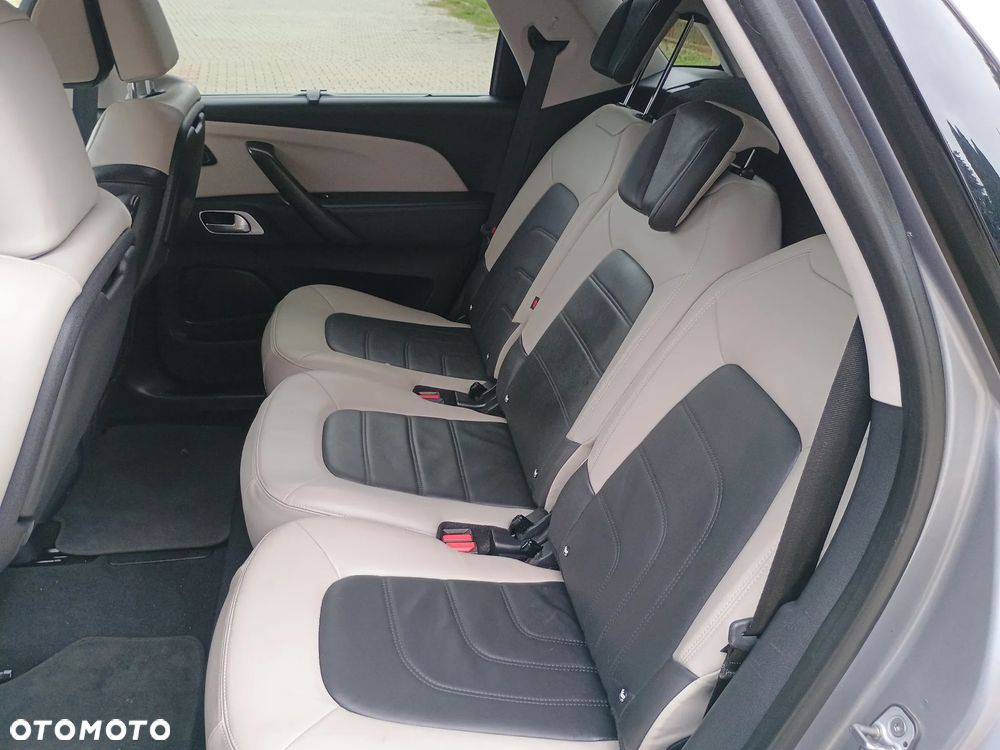 Citroën C4 SpaceTourer PureTech 130 Stop&Start SHINE - 27