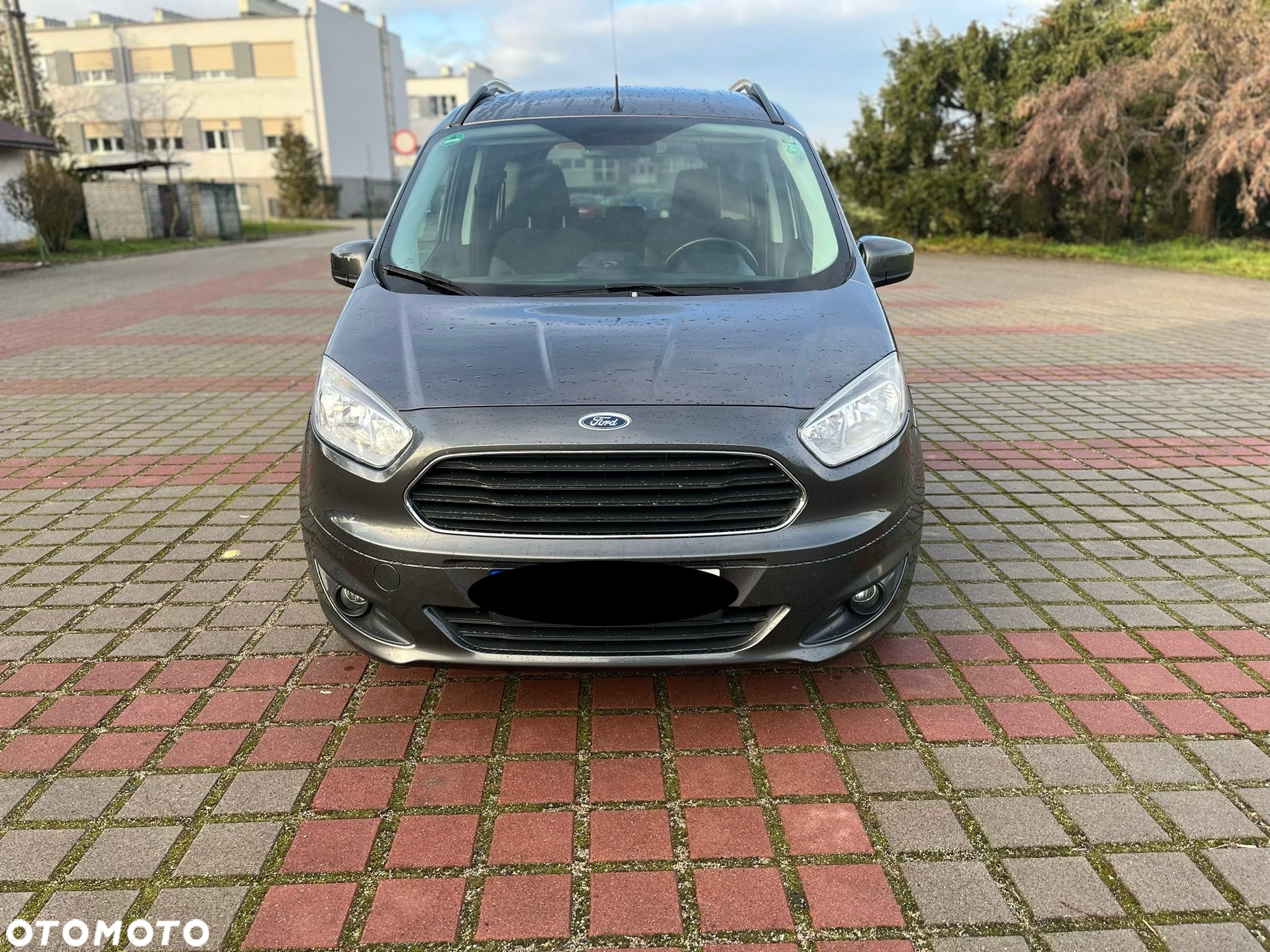 Ford Tourneo Courier 1.0 EcoBoost Ambiente - 3