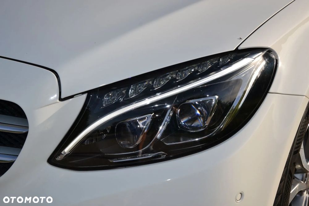 Mercedes-Benz Klasa C 200 (BlueTEC) d T 7G-TRONIC Avantgarde - 9