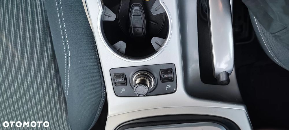 Ford Grand C-MAX 2.0 TDCi Titanium - 13