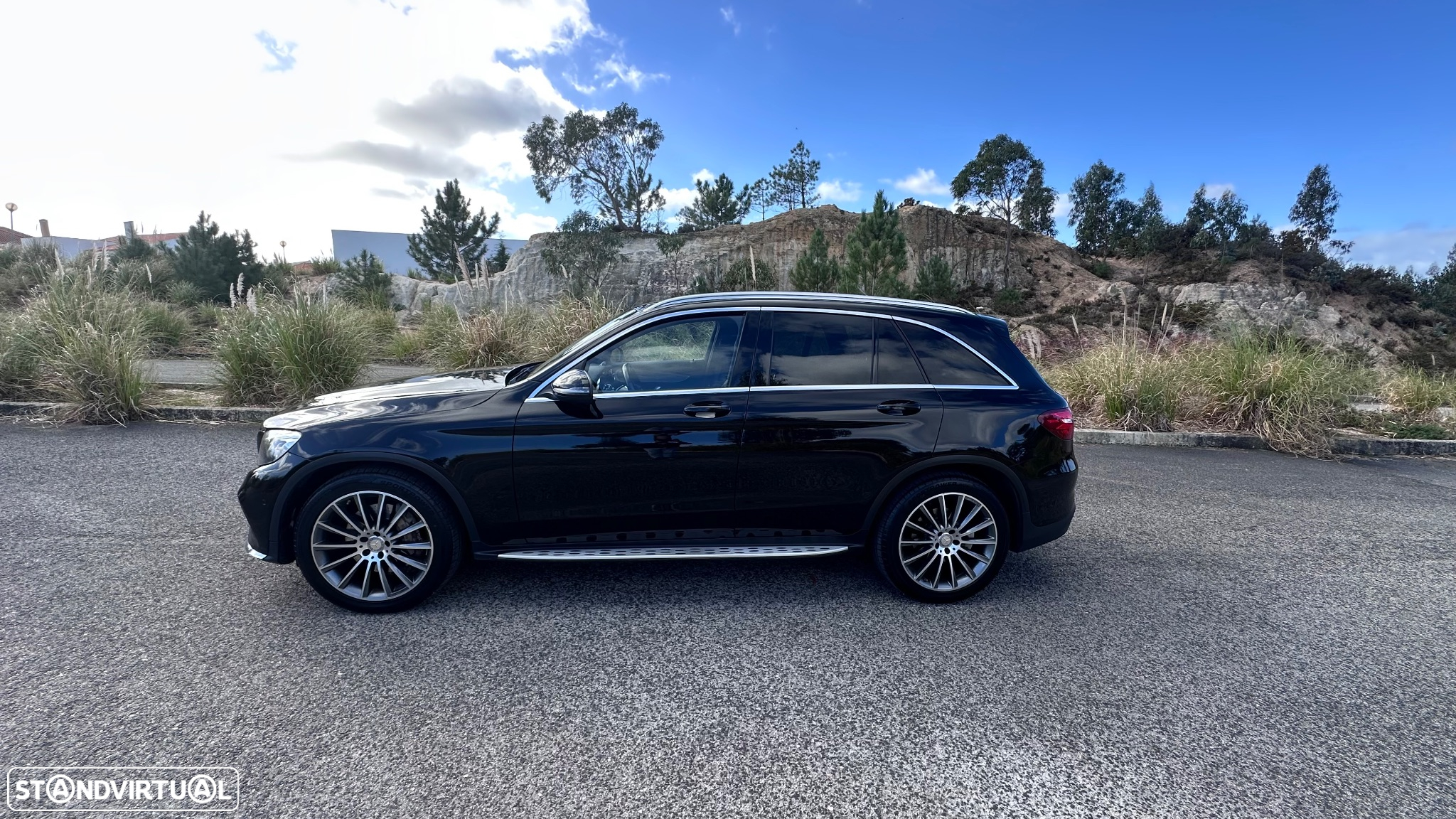 Mercedes-Benz GLC 250 d Coupe 4Matic 9G-TRONIC AMG Line - 4