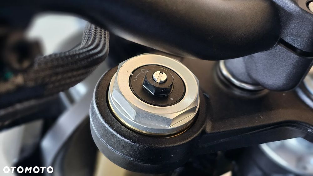 QJMOTOR SRK 800 - 28