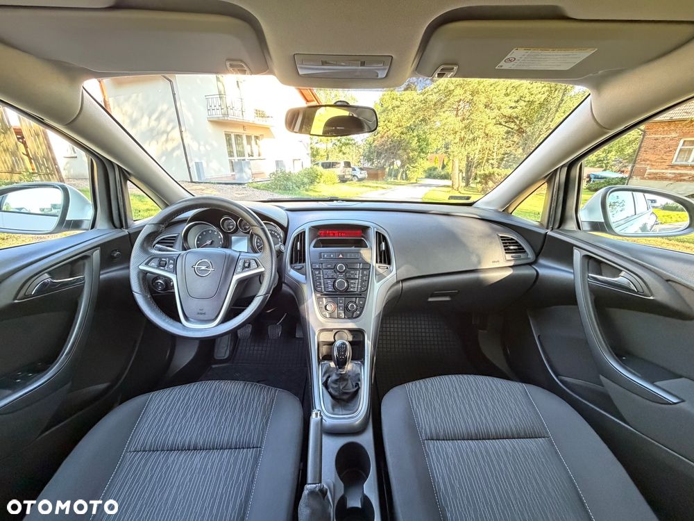 Opel Astra 1.6 Active EU6 - 19