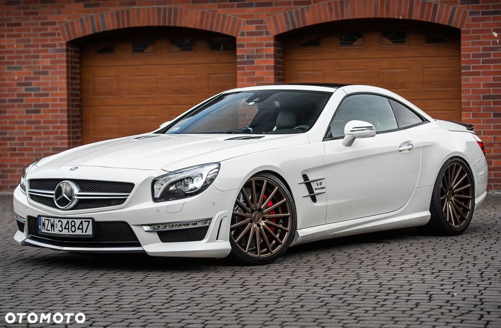 Mercedes-Benz SL 63 AMG AMG Speedshift MCT 7-Gang Sportgetriebe AMG Performance Package - 4