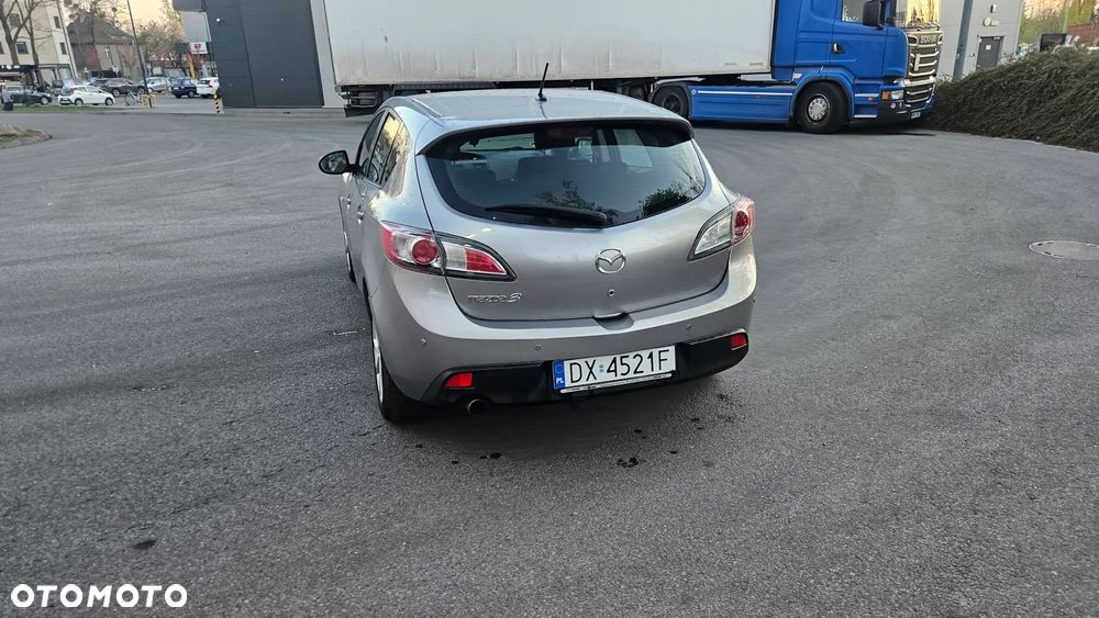 Mazda 3 - 15