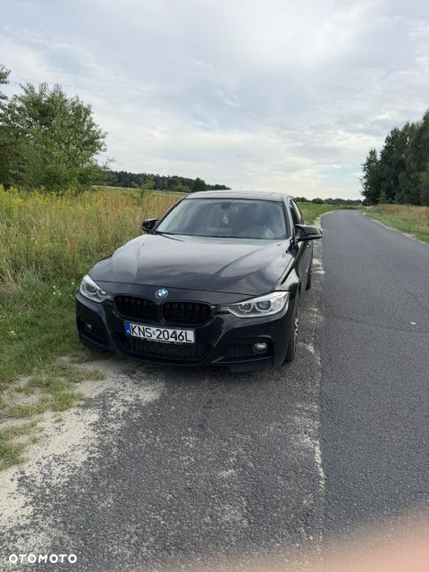 BMW Seria 3 328i Sport Line - 2