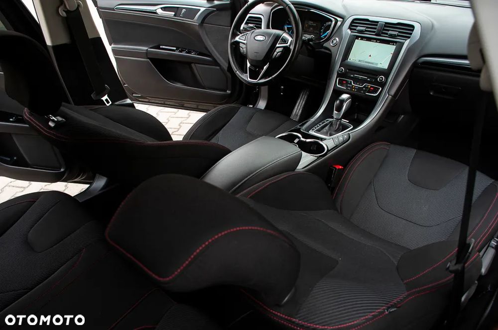 Ford Mondeo SW 2.0 TDCi ST-Line PowerShift - 21
