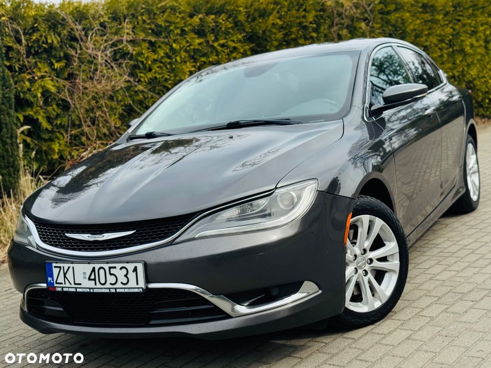Chrysler 200 - 2