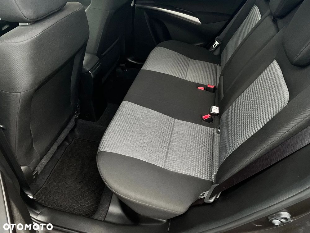 Suzuki S-Cross - 12