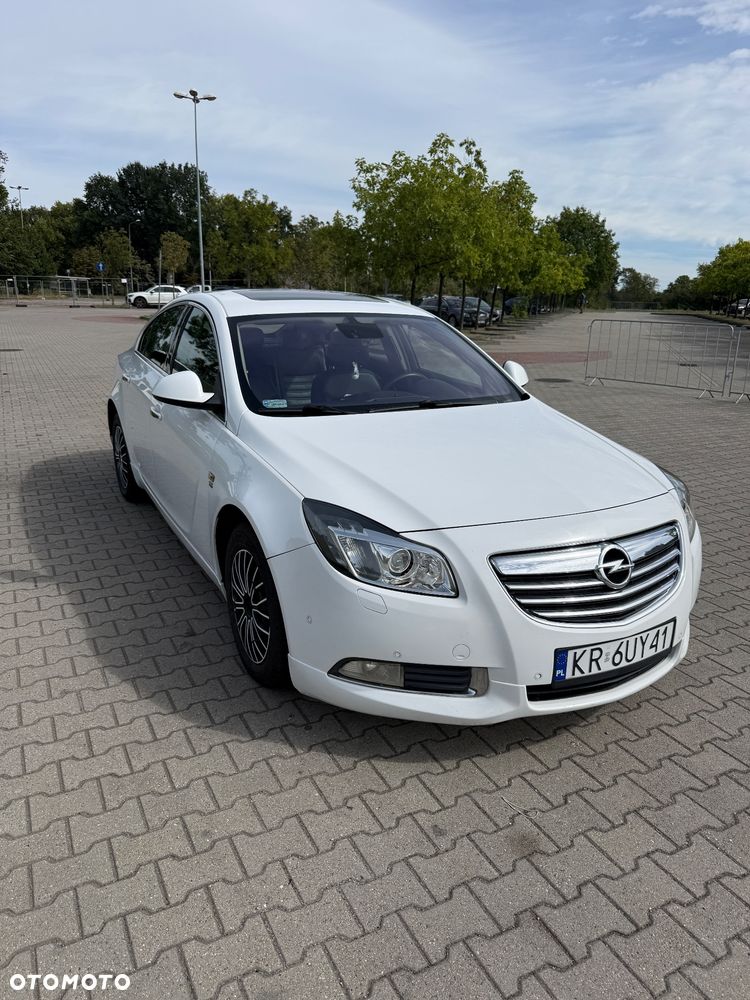 Opel Insignia 2010 photo 2