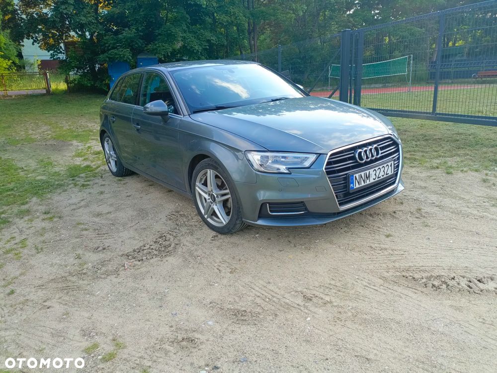 Audi A3 Sportback 1.6 TDI design - 2