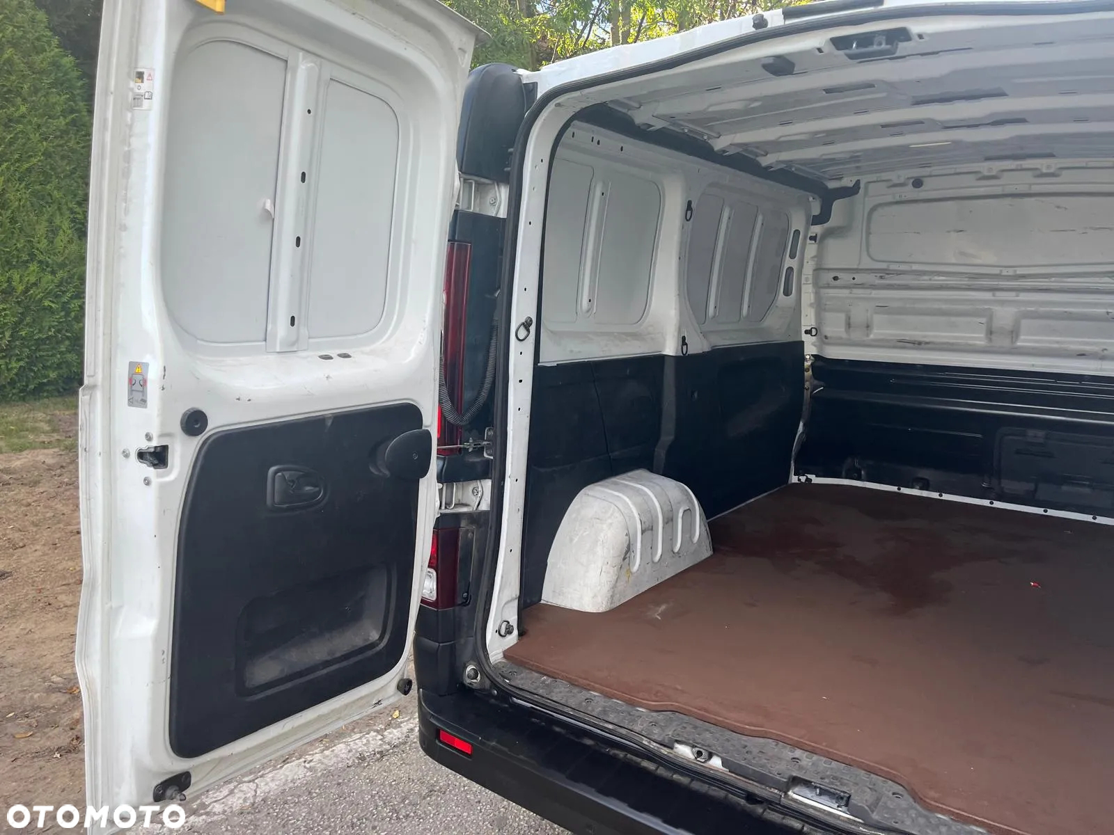 Renault Trafic - 20