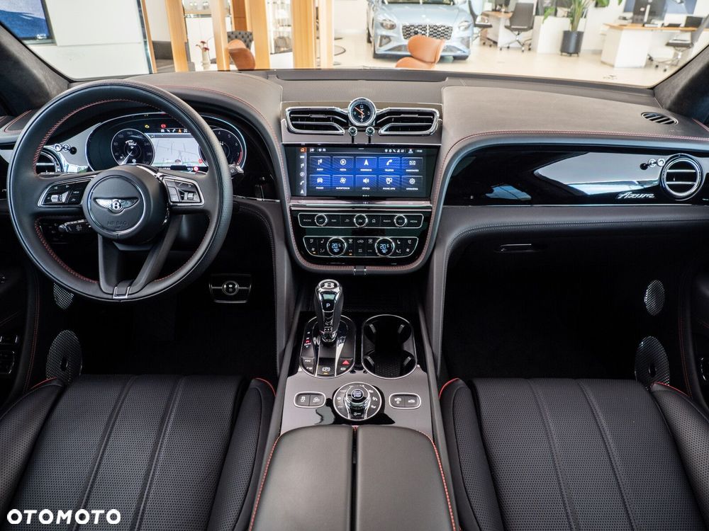 Bentley Bentayga - 24