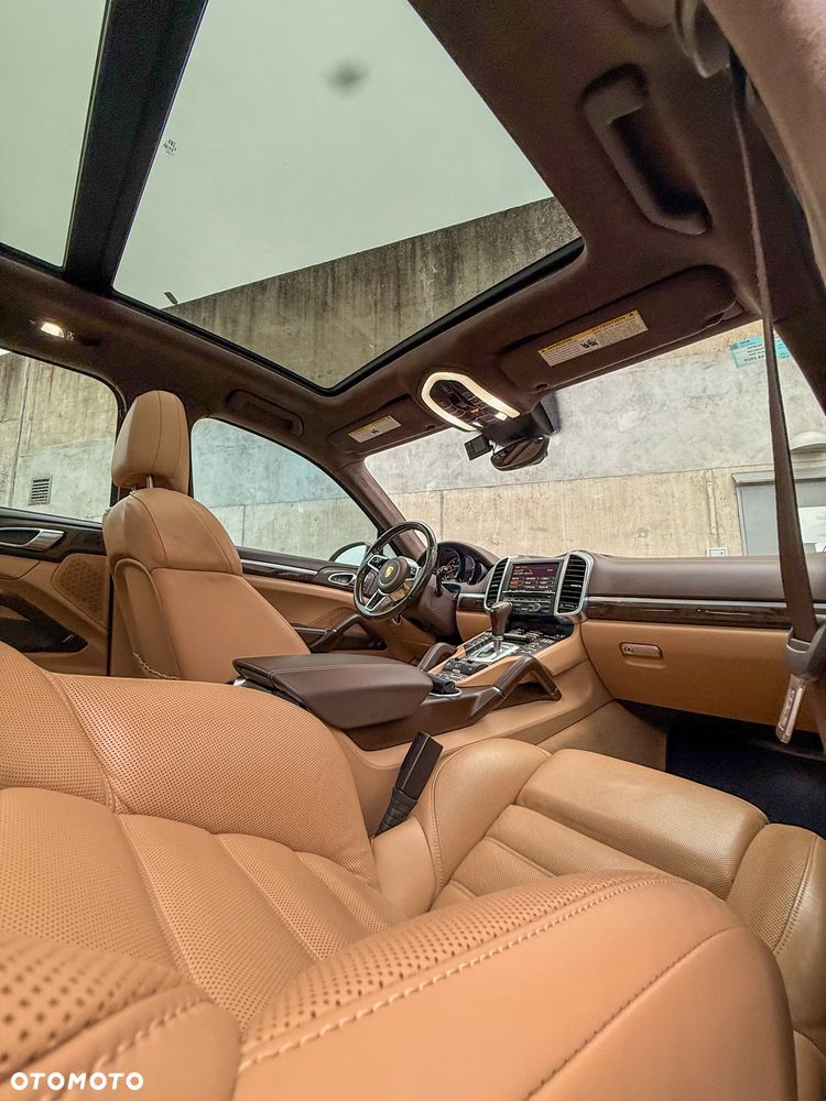 Porsche Cayenne GTS Tiptronic S - 30