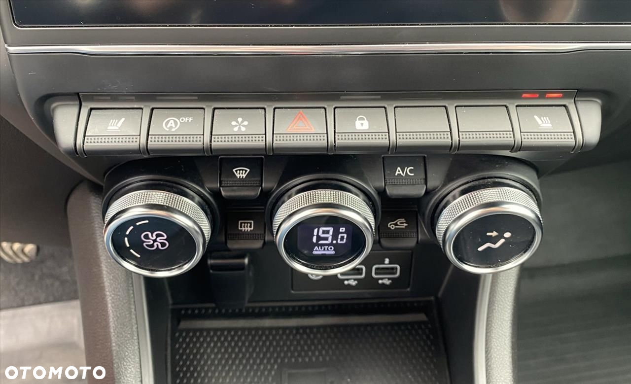 Renault Captur - 12