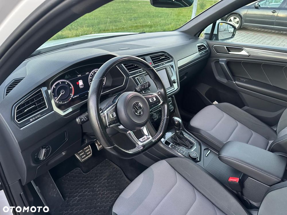 Volkswagen Tiguan - 13