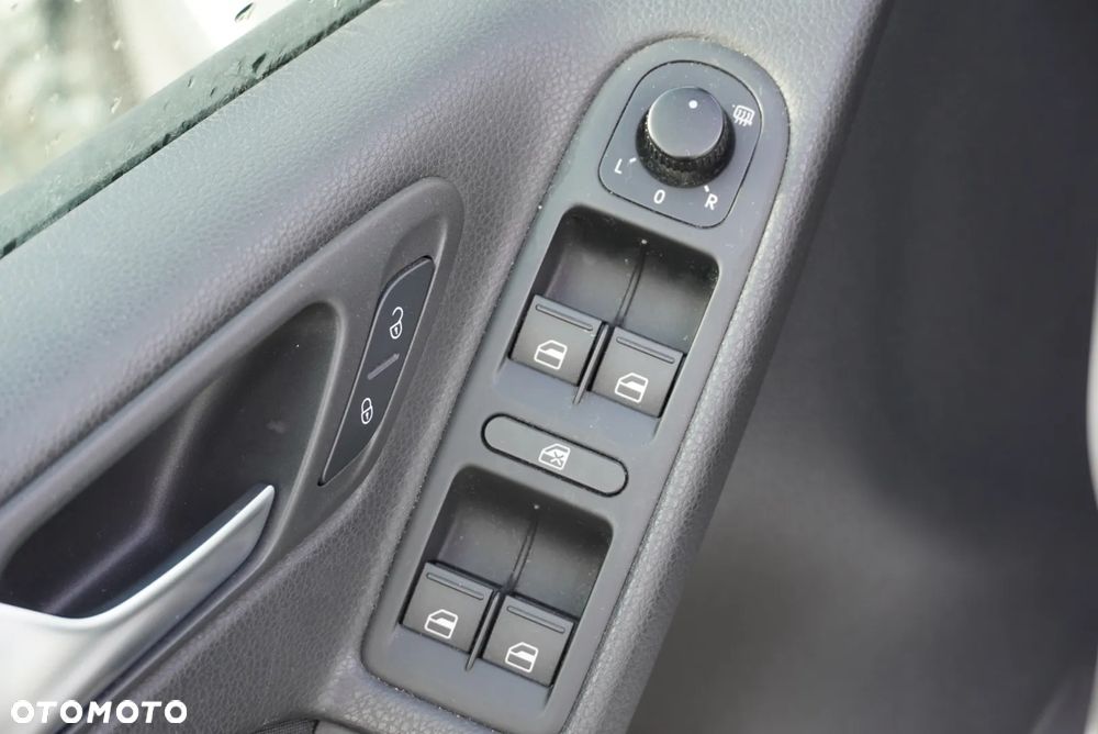 Volkswagen Golf 1.2 TSI BlueMotion Technology DSG Comfortline - 15