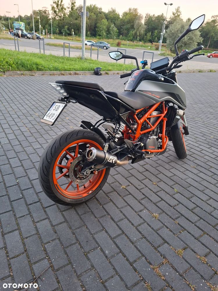 KTM Duke - 4