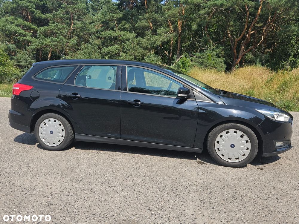 Ford Focus 1.5 TDCi ECOnetic 88g Start-Stopp-System Trend - 4