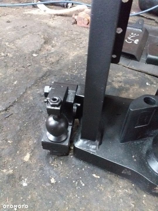 ZACZEP AUTOMATYCZNY KULA SZYNA CASE CVX 1170 126KW - 6
