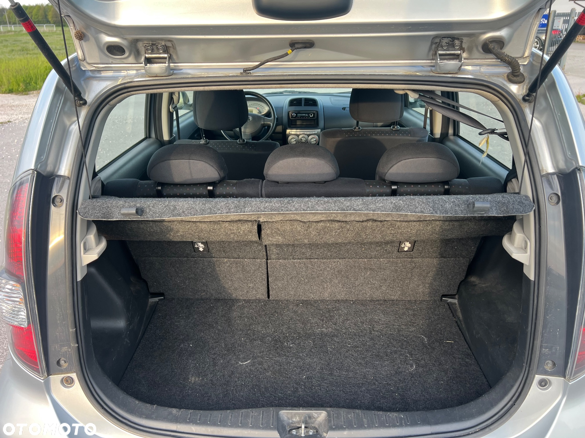 Daihatsu Sirion 1.3 CooLine - 9