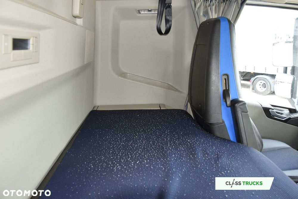 Volvo FH 460 Globetrotter XL i-Save - 12