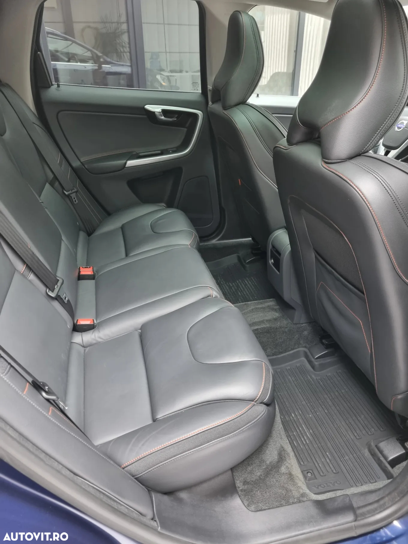 Volvo XC 60 D4 Geartronic Ocean Race - 13