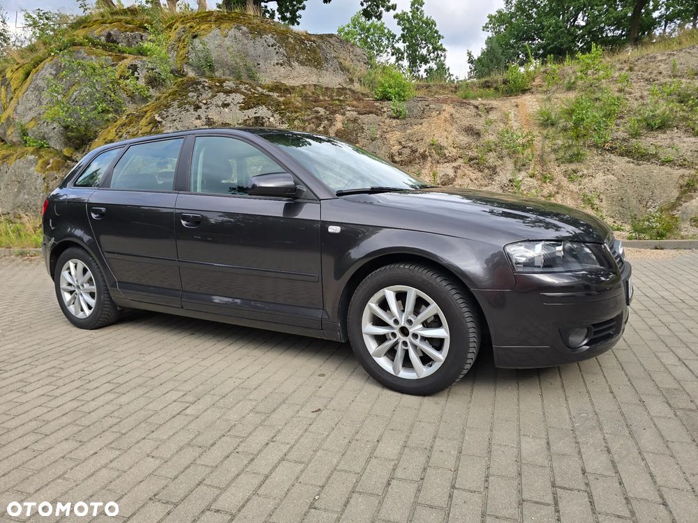 Audi A3 Sportback 1.9 TDI Ambiente - 4