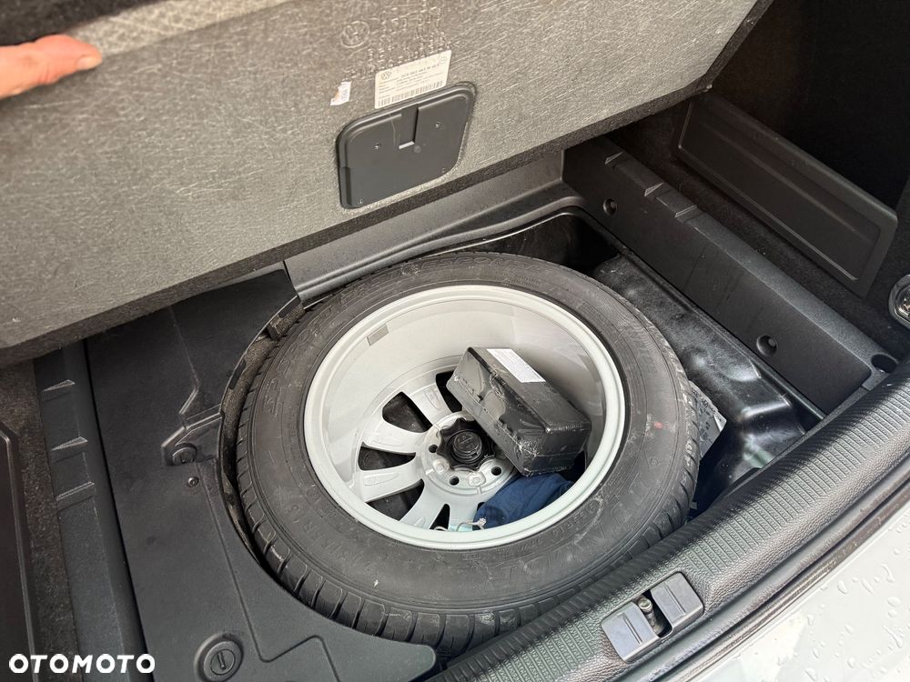Volkswagen Passat 2.0 TDI 4Mot Comfortline - 22