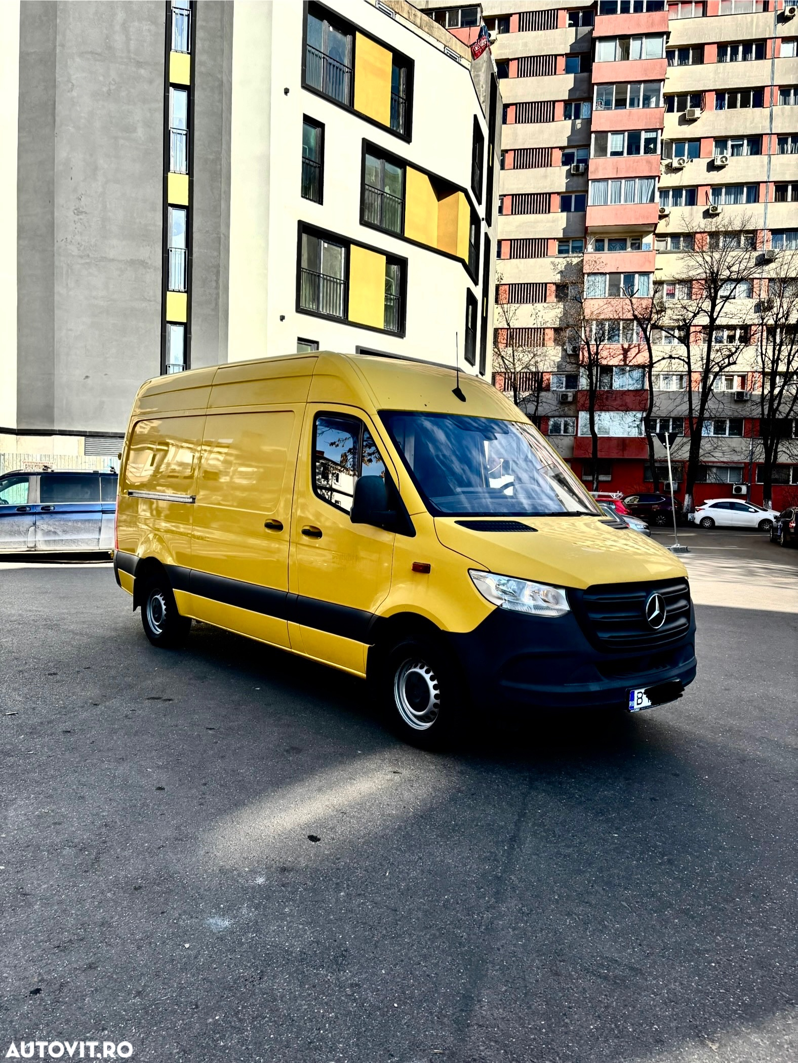 Mercedes-Benz Sprinter - 16