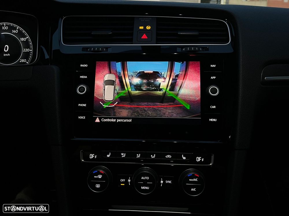 VW Golf 2.0 TSI GTI DSG Performance - 19