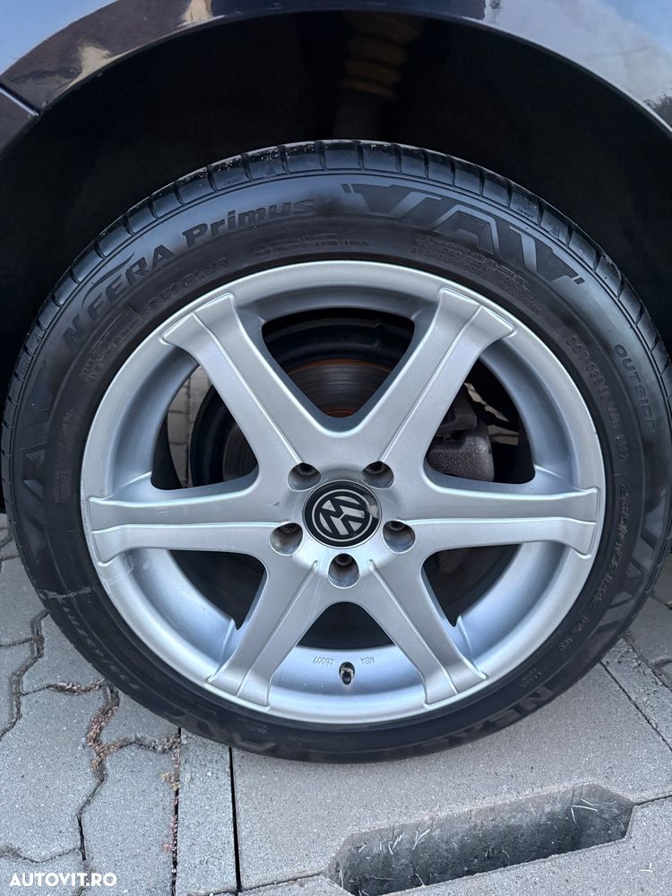 Volkswagen Golf - 13