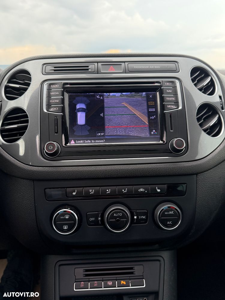 Volkswagen Tiguan 2.0 TDI SCR 4MOTION BlueMotion Technology DSG Cityscape - 12