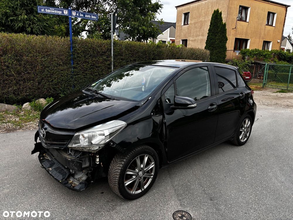 Toyota Yaris - 7