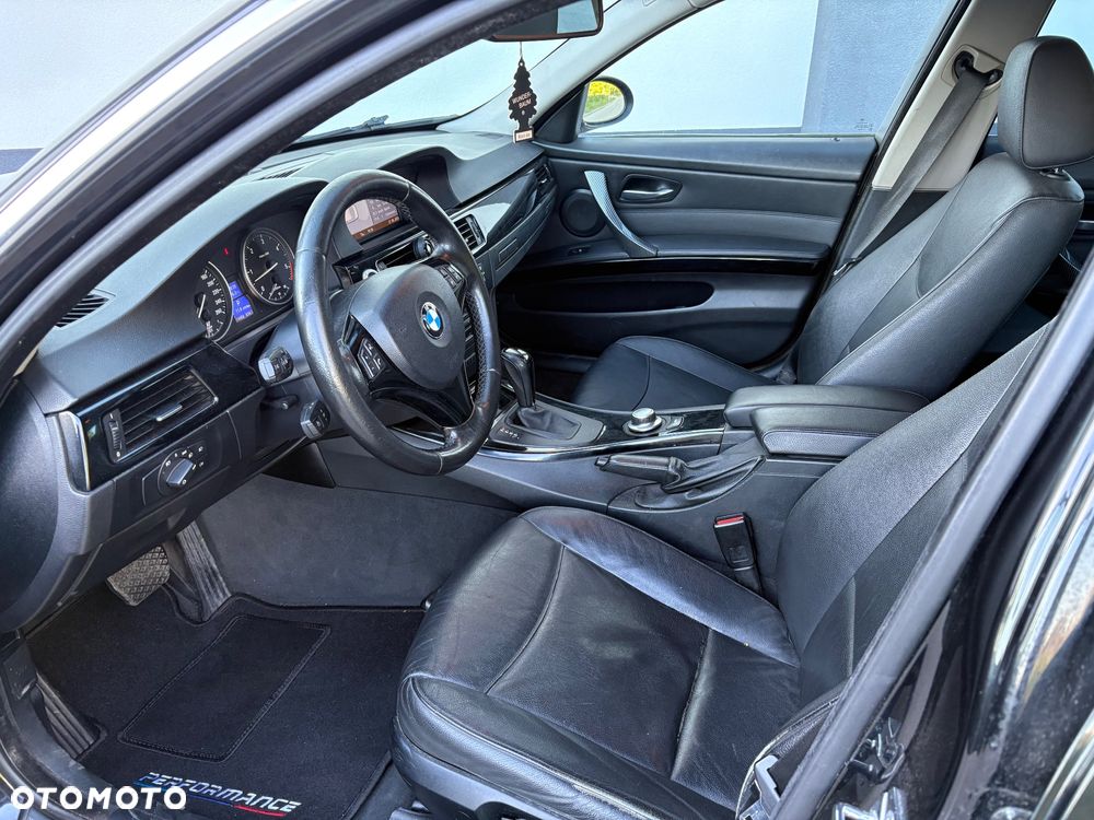BMW Seria 3 - 16