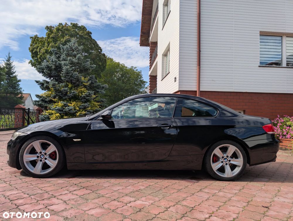 BMW Seria 3 320i Coupe - 6