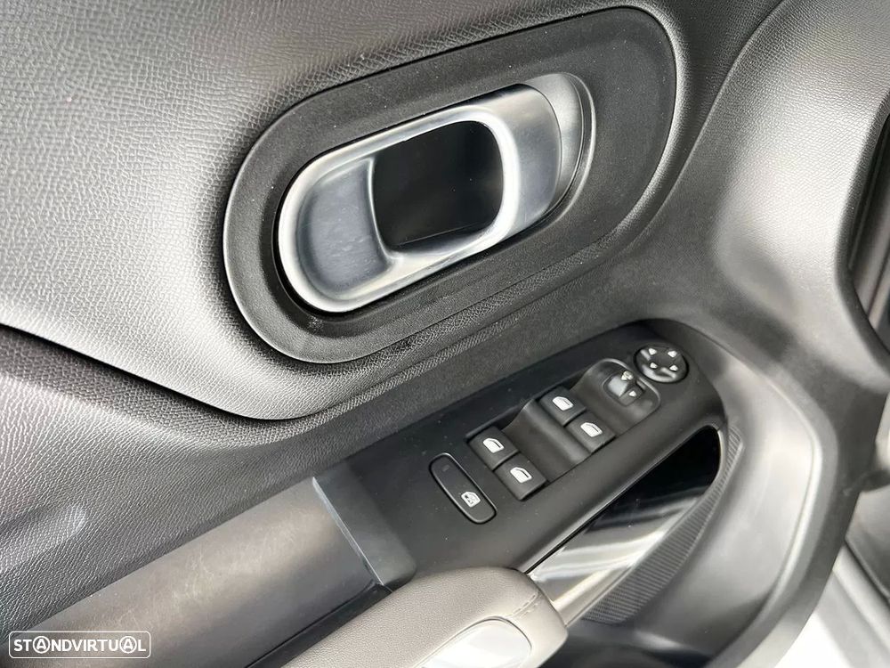 Citroën C5 Aircross 1.6 Hybrid Feel e-EAT8 - 20