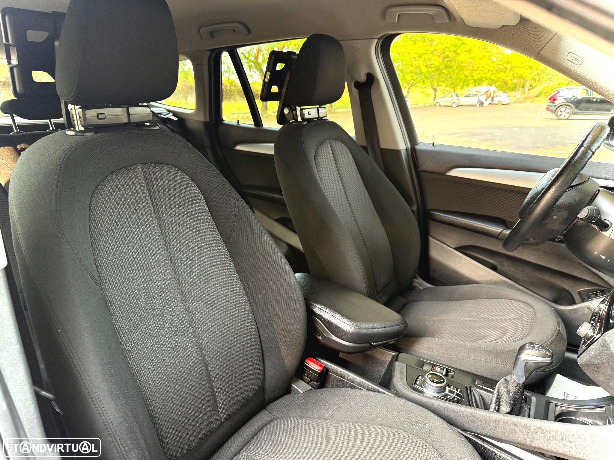 BMW X1 18 d sDrive Auto Advantage - 12