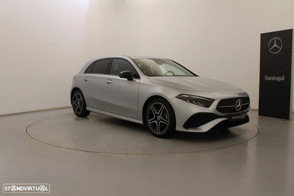 Mercedes-Benz A 200 Standard - 2