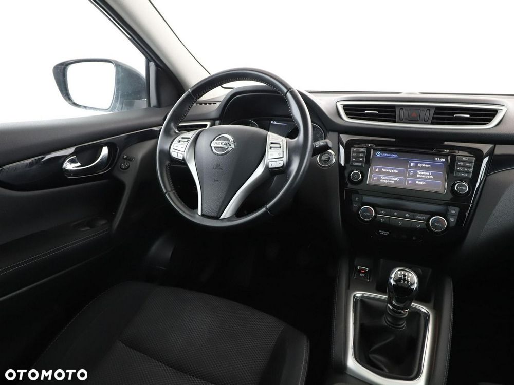 Nissan Qashqai 1.6 DIG-T N-Connecta - 17