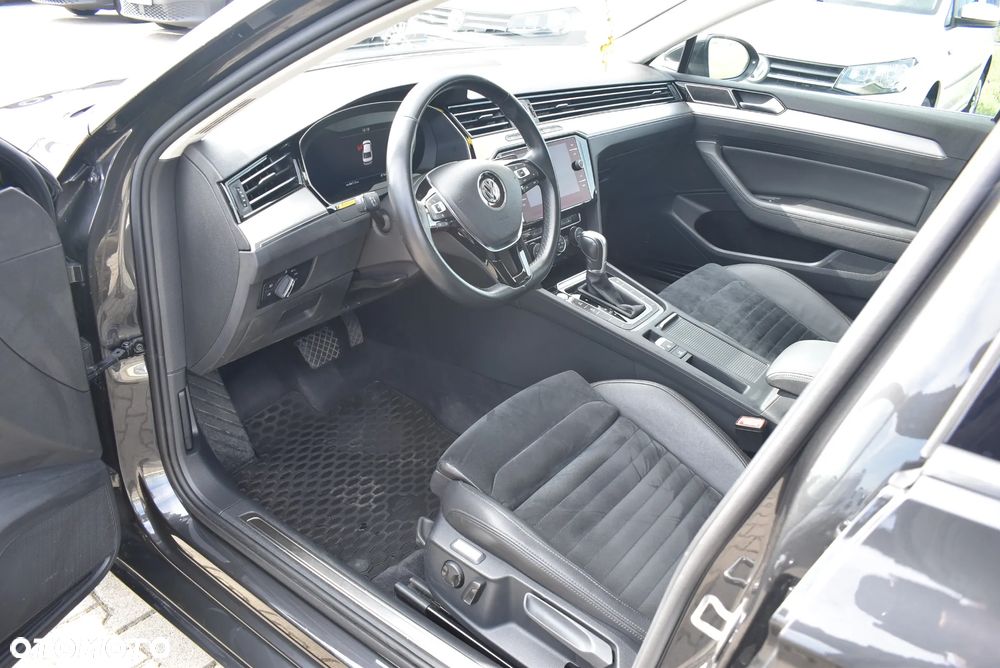 Volkswagen Passat 1.5 TSI EVO Highline DSG - 8